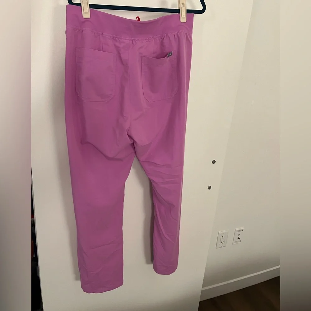 Figs - High waisted Livingston scrub pants in pink cloud (Tall XL) - Picture 8 of 11